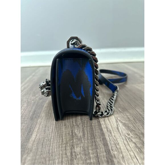 ALEXANDER MCQUEEN GRAFFITI FOUR-RING LEATHER SHOULDER BAG IN BLUE BLACK $2,500 - Picture 8 of 16